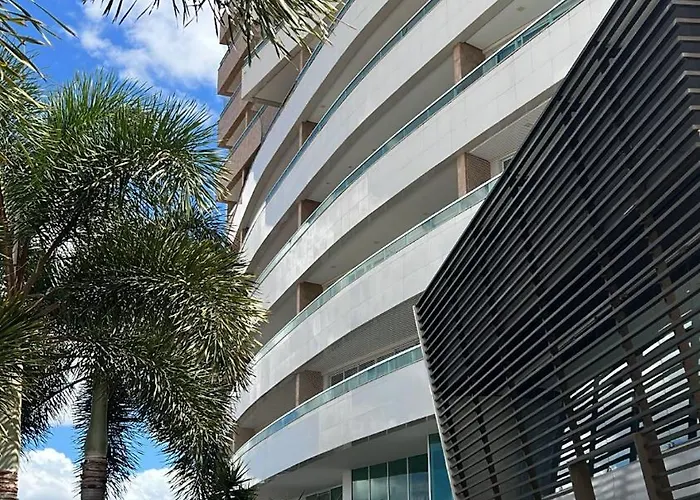 Apartamento Confortavel, Localizacao Extra -Recepcao 24H- Varanda Com Vista Panoramica